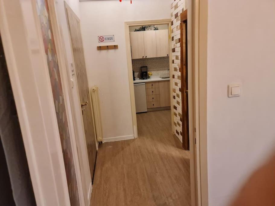 דירות 6 Καλινοβου Center Of Athens Πεδιον Αρεωσ מראה חיצוני תמונה